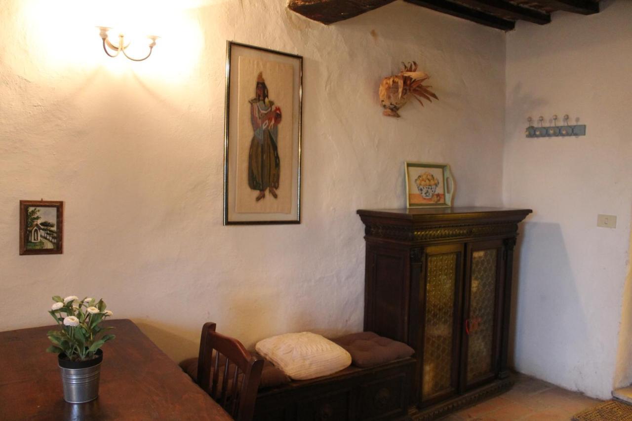 Petite Maison, Nel Borgo Di Cetona Exterior photo